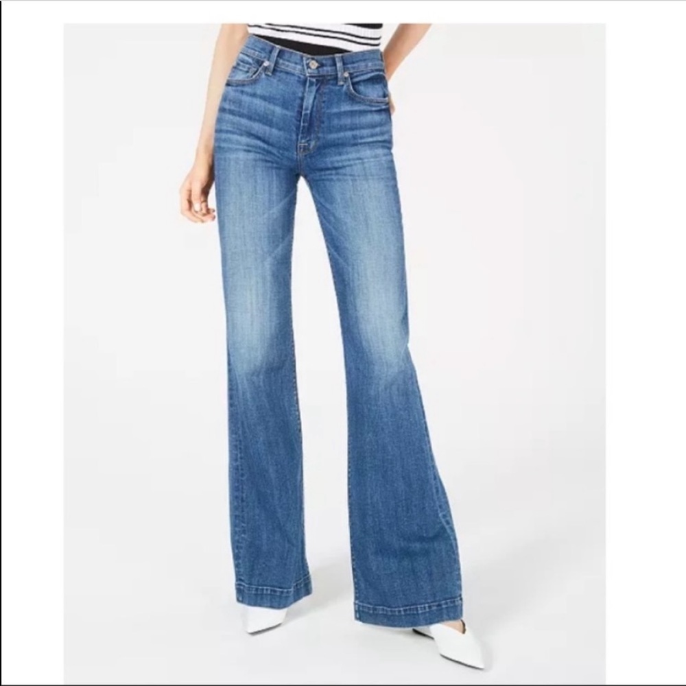 7 for all mankind wide leg flare low rise Ginger 
Size 29 x 31